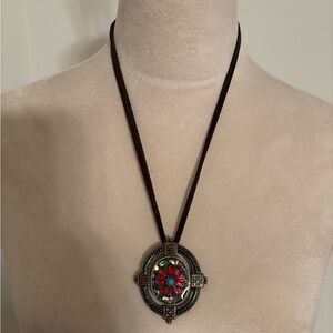Vintage Jeweled Metal Pendant Necklace